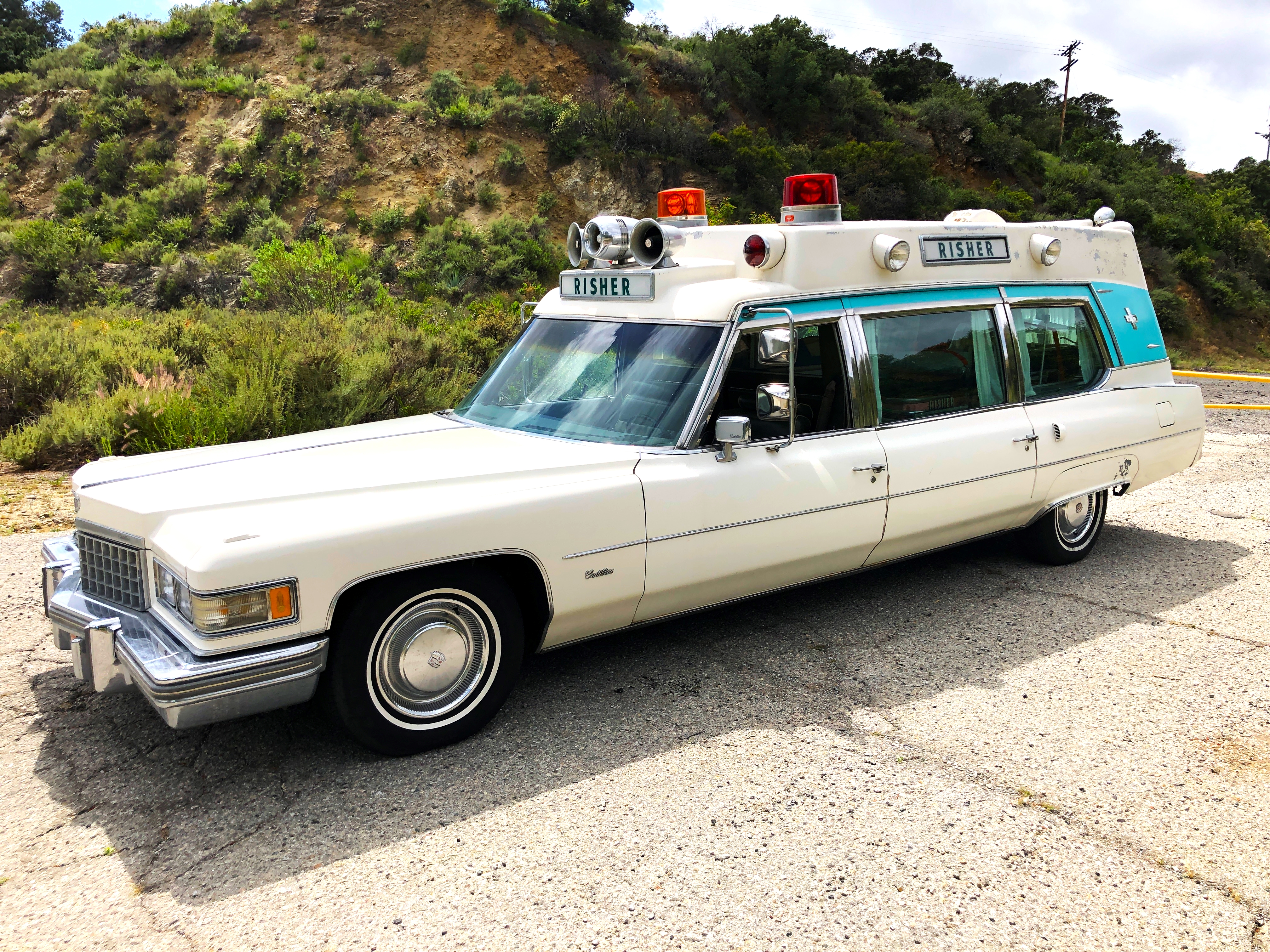 1976 Superior-Cadillac Rescuer Ambulance - Vintage Emergency Vehicles