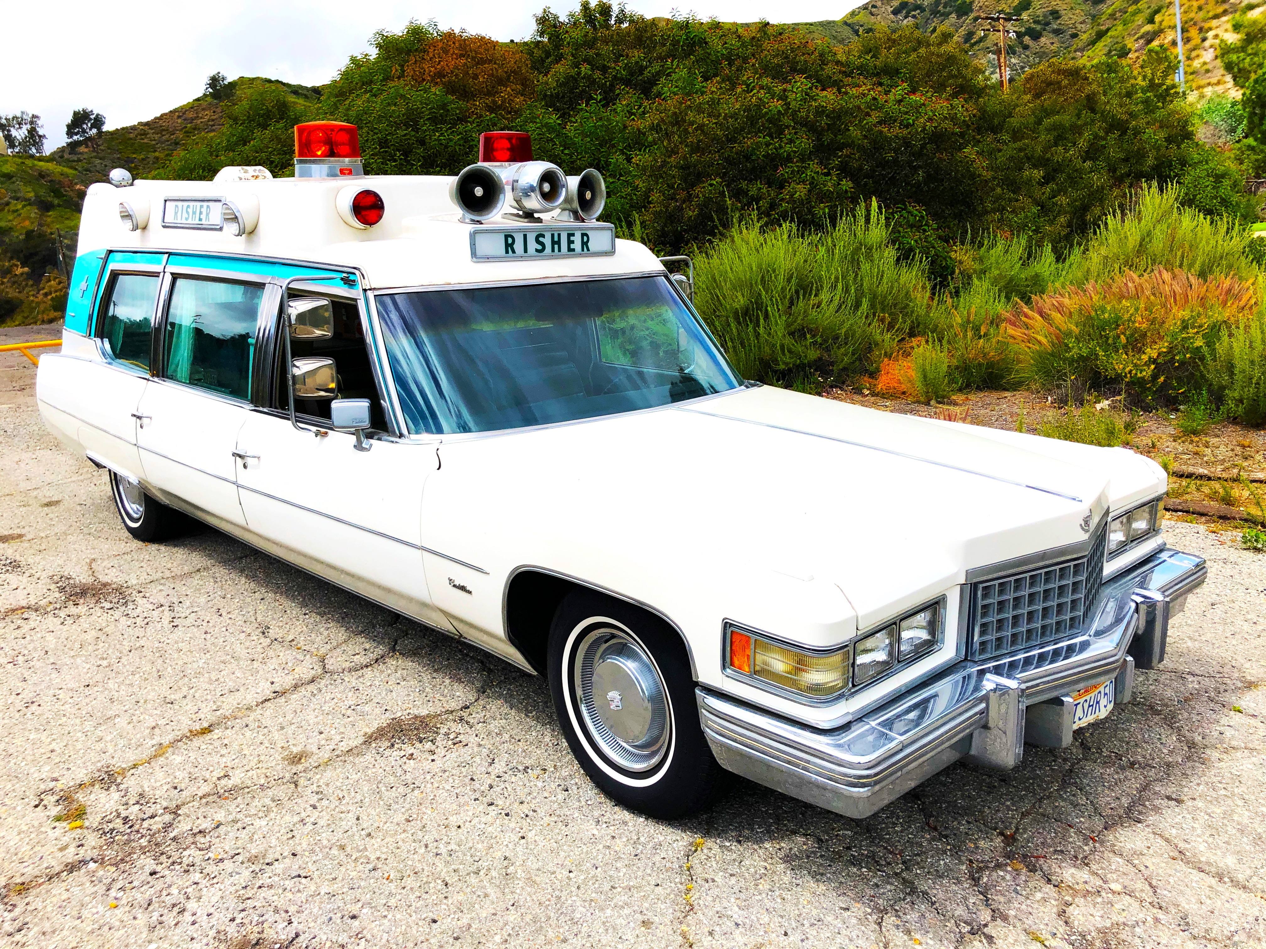 1976 Superior-Cadillac Rescuer Ambulance - Vintage Emergency Vehicles